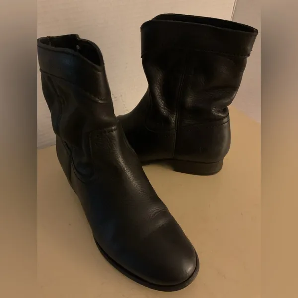 Frye women Black Leather moto Cara Roper boots size 6.5 - Image 8
