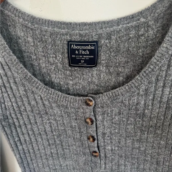 Abercrombie & Fitch Gray Ribbed Long Sleeve Sweater Dress - Image 3