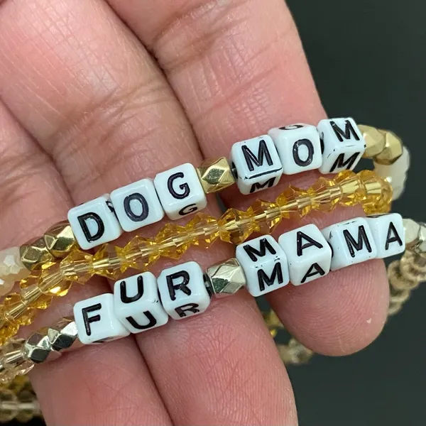 Handmade Dog Mom Fur Mama Beaded Stretchy Bracelet One Size - Image 10