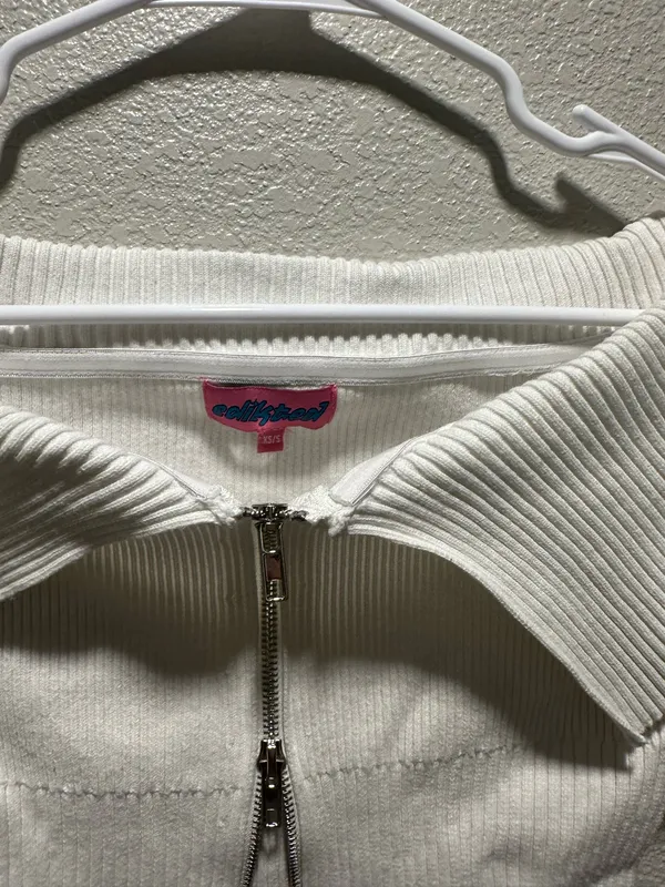 Edikted Cropped Zip-Up - Image 5