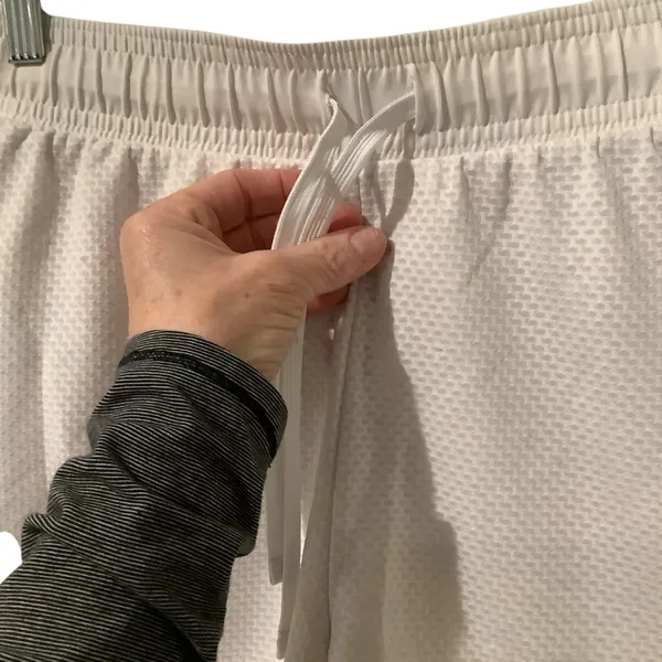 Reebok Women's White, Athletic Shorts Size L - Image 6