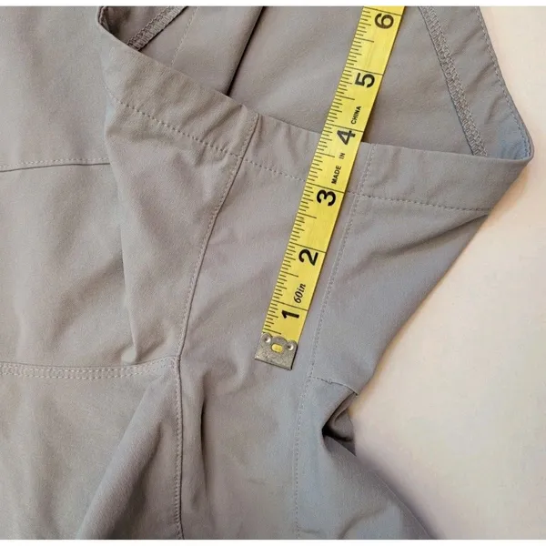 Helly Hansen Women's Sz L Athletic Hiking Running Outdoor Utility Casual Shorts - Image 4