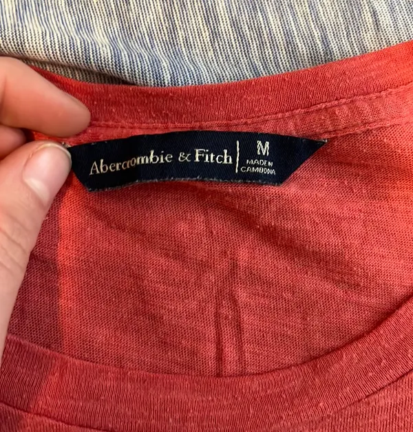 Abercrombie T-shirt - Image 2