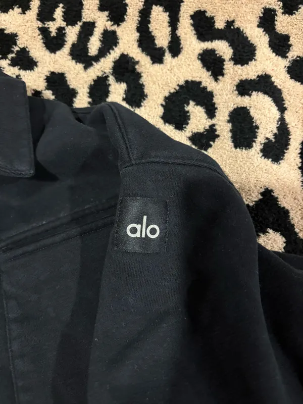 Alo Jacket Black - Image 3