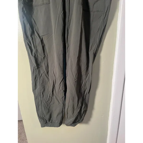 Athleta Womens Size 8 Petite Trekkie Jogger Pants Dark Green Zipper Pockets High - Image 4
