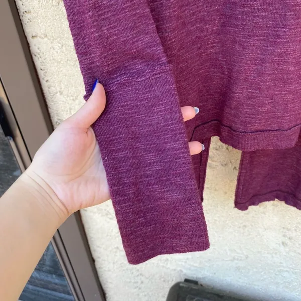Free People Purple Size small flyaway split back turtleneck longsleeve raglan - Image 9