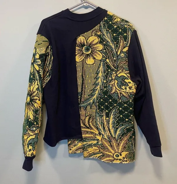 Tapestry blanket sweater Custom reworked floral navy tapestry sweater size large - Image 4