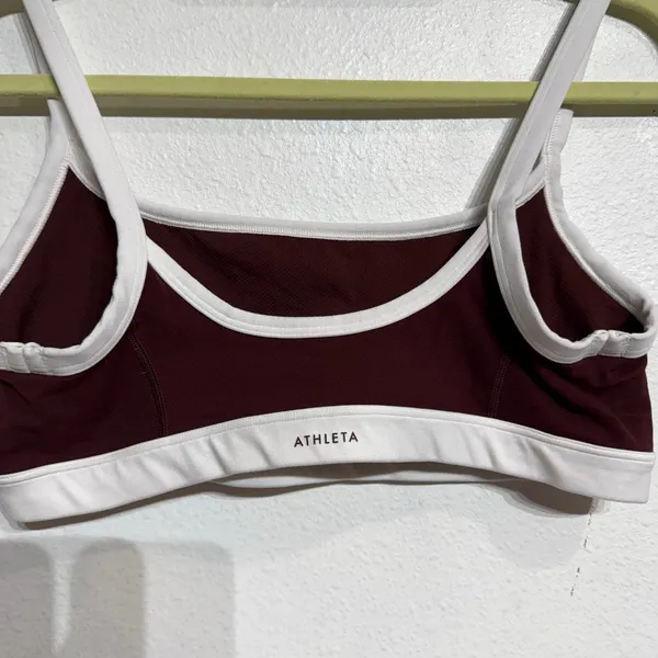 Athleta Garnet Square Neck Sports Bra Sz M - Image 8