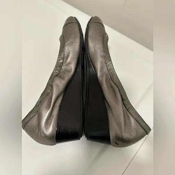 Cole Haan Silver Wedge Pumps Size 7 - Image 7