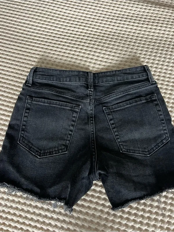 Just USA Black Distressed Denim Cutoff Shorts - Image 2
