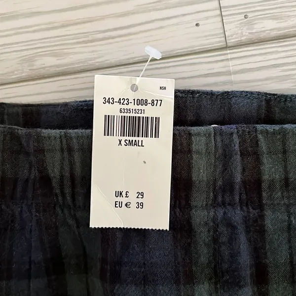 Hollister Plaid Skirt - Image 6