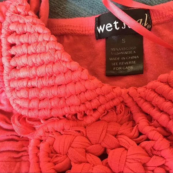 Embroidered tank Red - Image 2