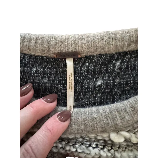 Free People Textured Striped Knit Sweater Light Grey Cream Boho Casual Size M‎ - Image 3