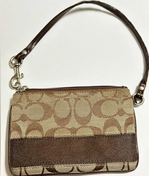 Coach Small Wristlet, Signature C Wristlet with Silver Metal - Image 2