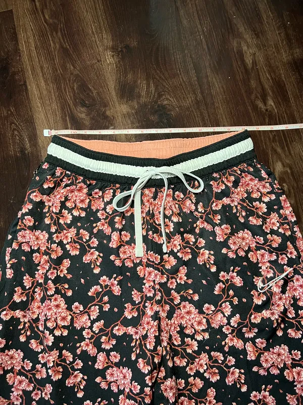 RARE Nike DNA City Exploration Dri-Fit Athletic Shorts Cherry Blossom Size Medium - Image 5