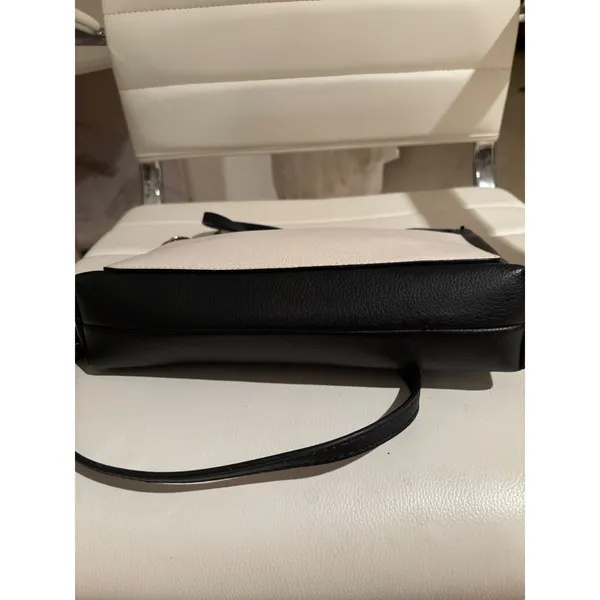 Apt 9 Womens Crossbody Bag Black‎ Cream Colorblock Faux Leather HAP74CL25A5 - Image 3