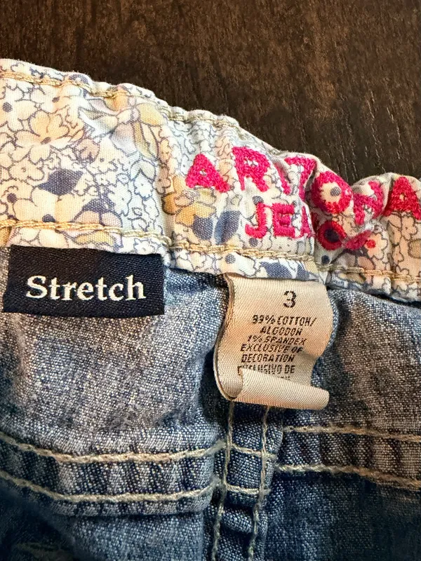 Arizona Jeans Light Wash Jean Shorts - Image 3