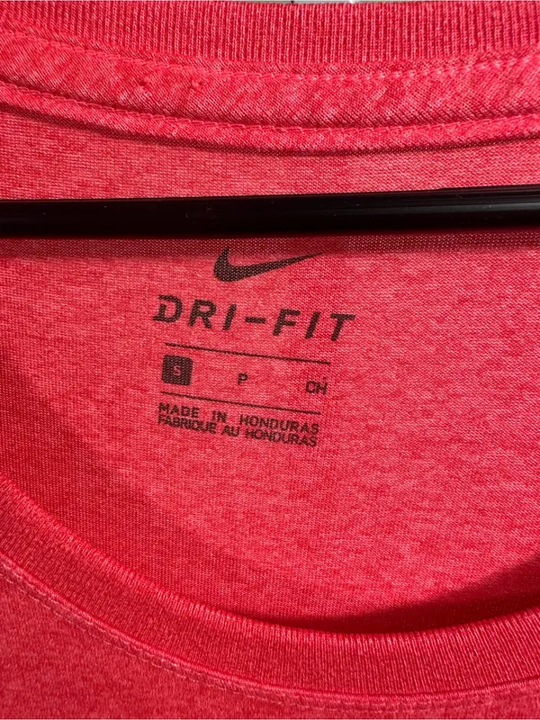 N246. Nike Women's Long-Sleeve Scoop Neck Top - Coral Pink - Image 3