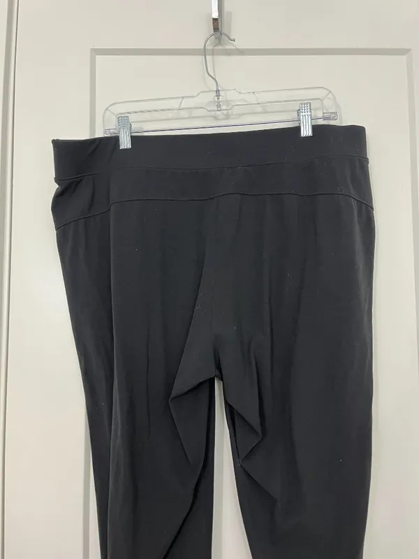Athleta Size XL Black Straight Leg Drawstring Pants with Pockets - Image 4