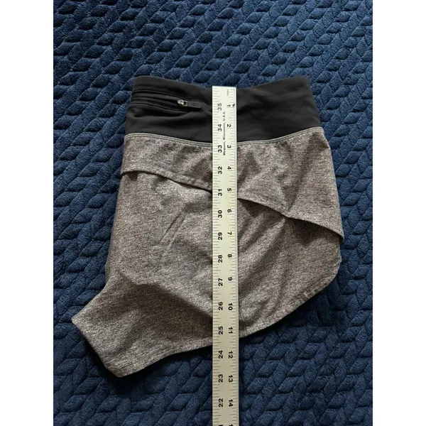 Lululemon Women's Run Tracker Lined Short Active Gray Size‎ 10 - Image 11