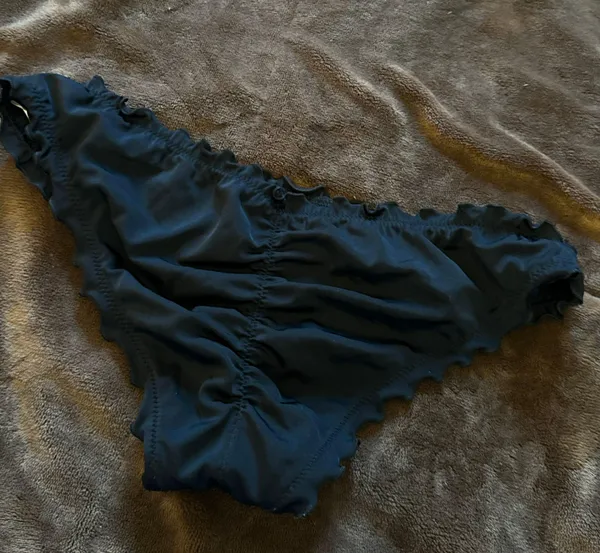 Black Bikini Bottoms - Image 2
