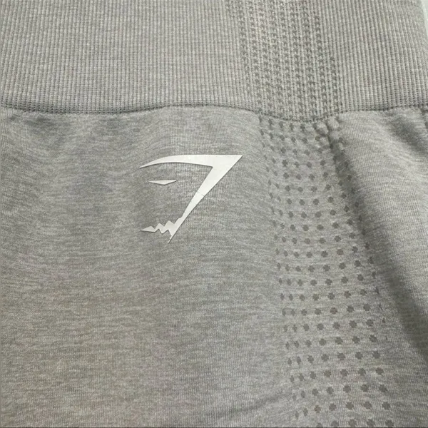 Gymshark Light Gray Vital Seamless Leggings - Size Medium - Image 4