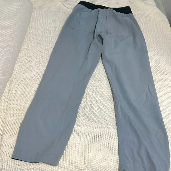FIGS reversible scrub pants XS  - Image 6
