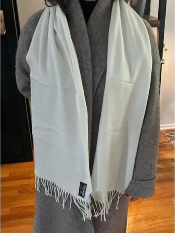 Steve Madden Womens Scarf Ivory White Mid Weight Muffler Fringe - Image 3