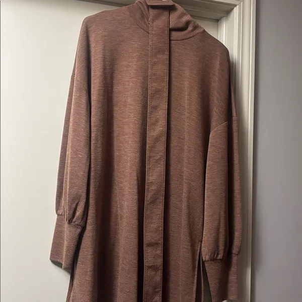 Ann Taylor Turtleneck Belted Tunic Top J - Image 3