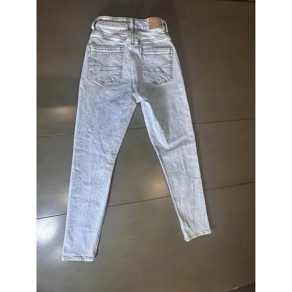 EUC: American Eagle 000 short jeans‎ Blue Size 23 - Image 2