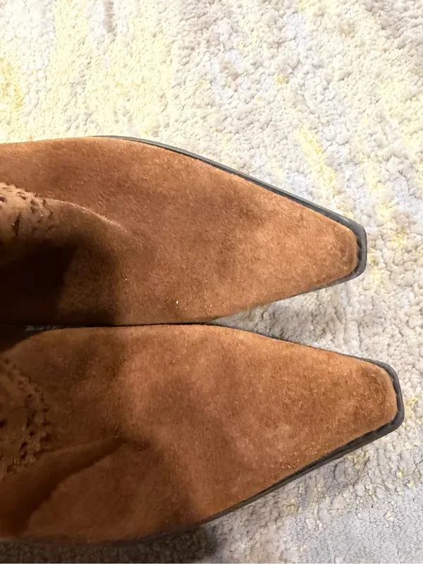 Me Too Vintage Brown Suede Western Ankle Boots Size 6.5 Pointed Toe Boho - Image 6