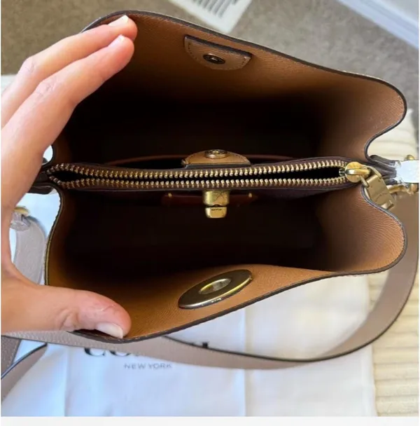 Coach Willow Bucket Bag in Chalk  - Image 3