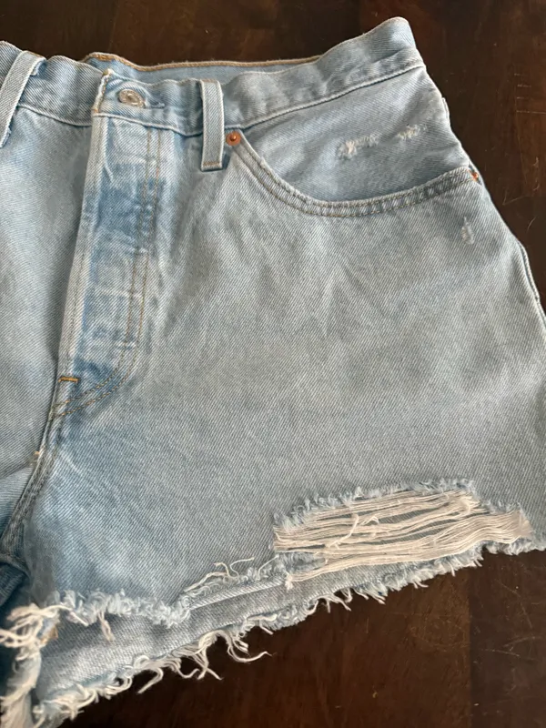 Levi’s 501 Shorts - Image 3
