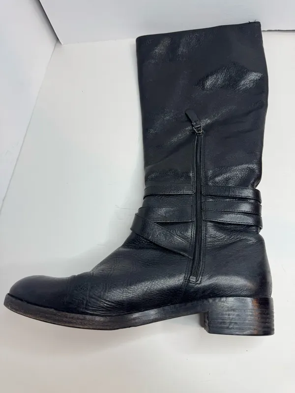 Via Spiga Black Leather Boots Womens Size 7.5M - Image 3