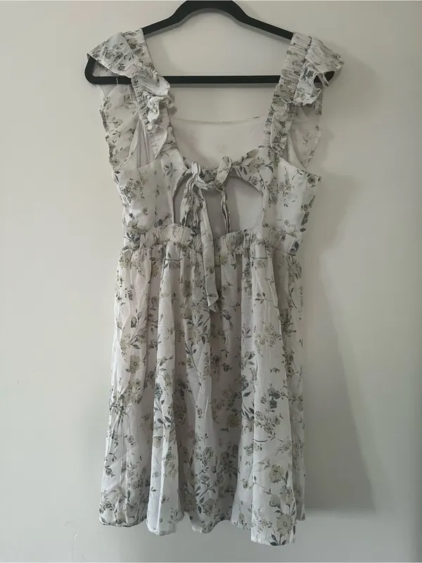Wallflower White Floral Ruffle Mini Dress Large Cottagecore Coquette Summer - Image 4