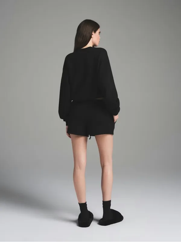 SKIMS Cotton Fleece Classic Crewneck women's size medium Onyx NWT - Image 5