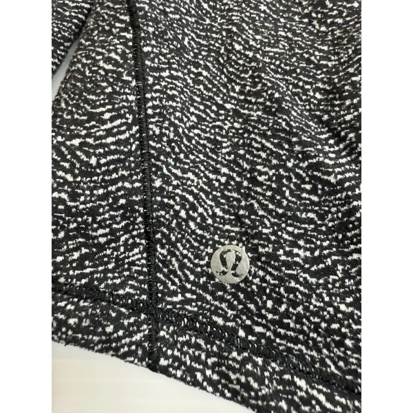 Lululemon Athletica quarter Zip Pullover Long Sleeve Top Womens‎ Black Pattern 4 - Image 9