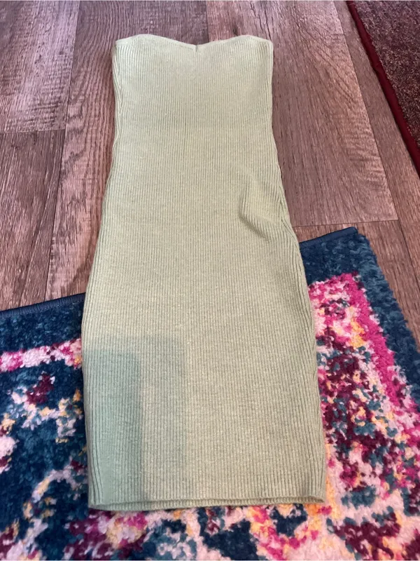 Edikted green strapless bodycon dress size xs - Image 5