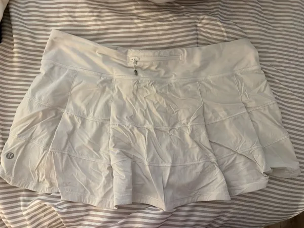 Lululemon Skirt Pace Rival Mid-Rise - Image 2