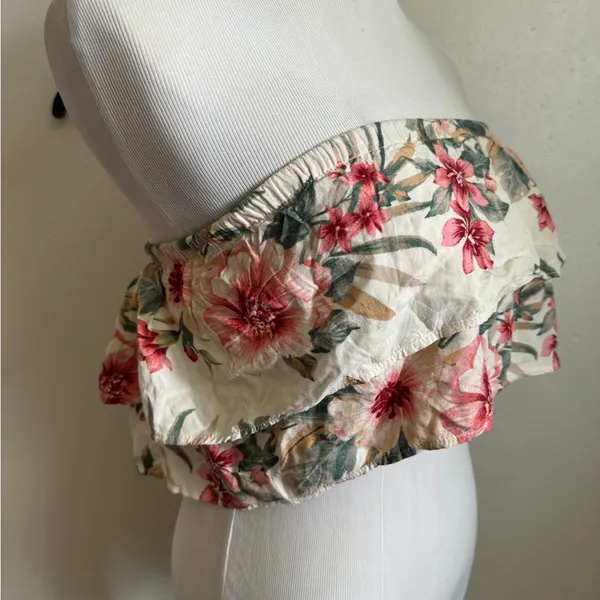 American Eagle floral Bandeau top! - Image 3