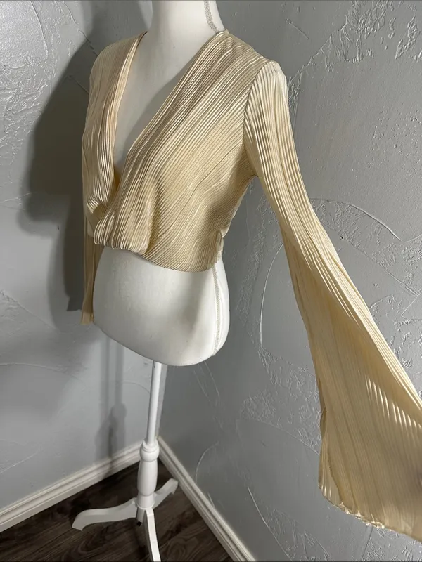 12th Tribe Cream Cropped Wrap Top - Image 5