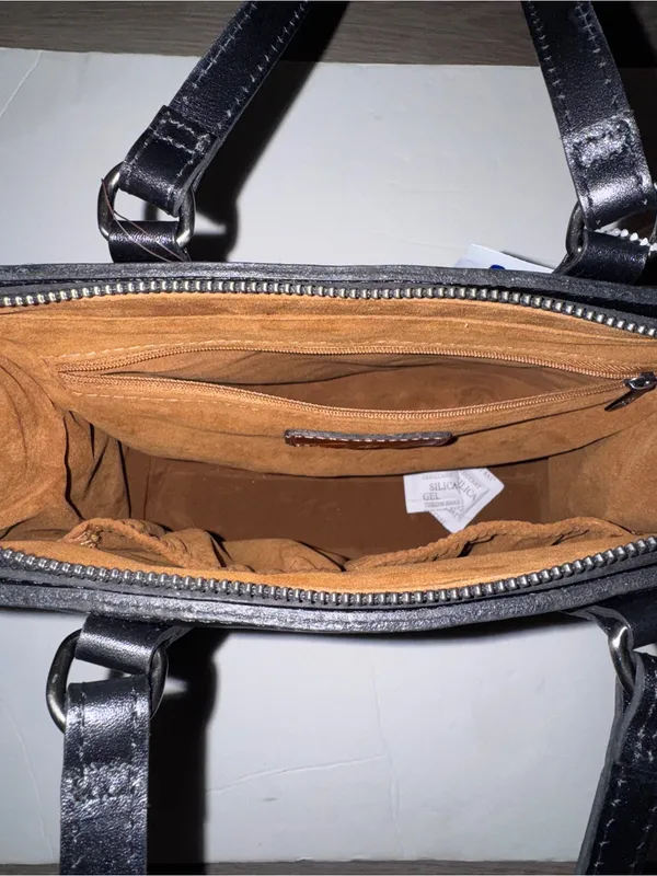 Patricia Nash Rose Tooled Leather Ava Tote Bag. NEW - Image 7