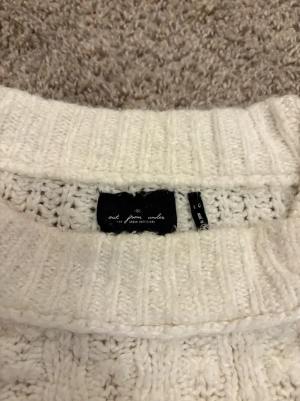 Urban Outfitters Sweater - Image 3
