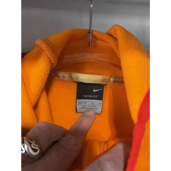 Nike Therma-FIT Womens M Orange Red Full Zip Hooded Running Jacket Thumbholes - Image 7