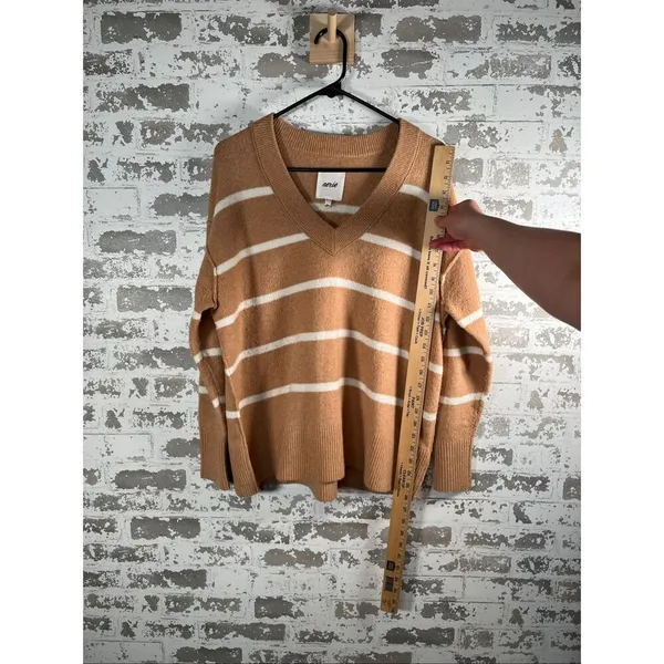 Aerie | women tan cream striped vneck sweater - Image 6