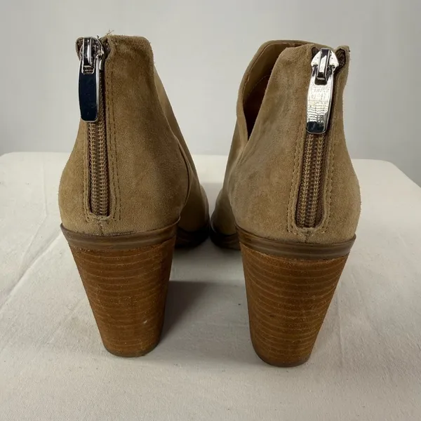 Steve Madden Camryn Suede Poined‎ Toe Bootie in Taupe Size 8.5 - Image 7