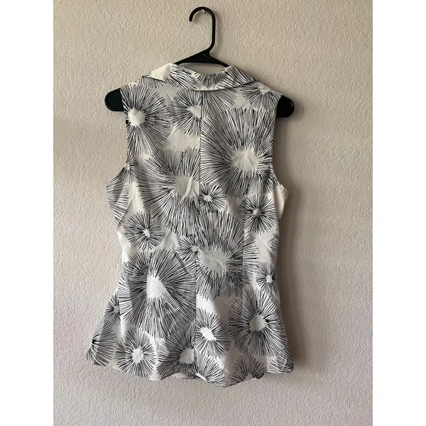 Cabi Priority Blouse M Sleeveless Collared Faux Wrap Draped Button Front - Image 4