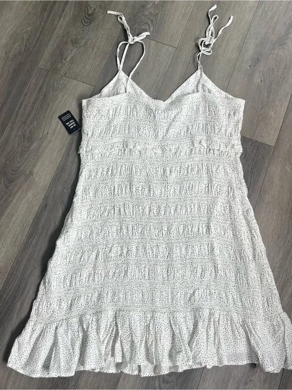 NWT Express White Black Polka Dot Smocked Midi Dress XL Tie Strap - Image 10
