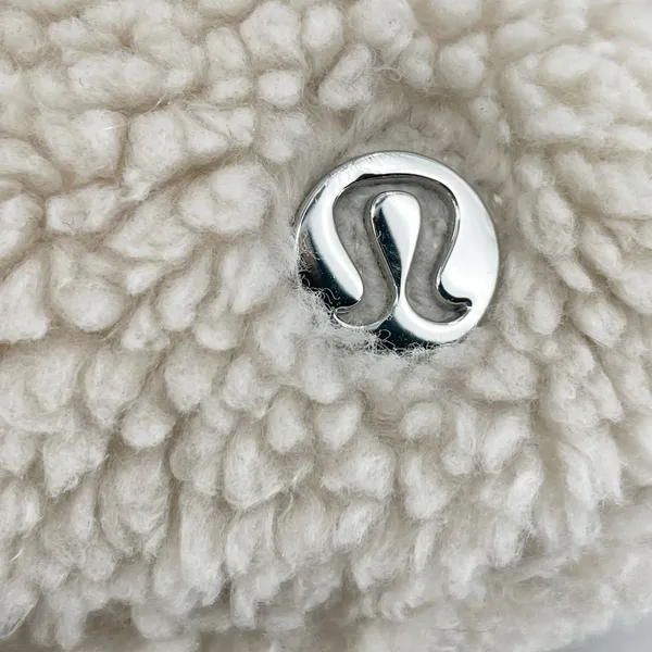 Lululemon Fluffy Fleece Sherpa Belt Bag Cream Fall Neutral Silver Buckle Ivory - Image 7