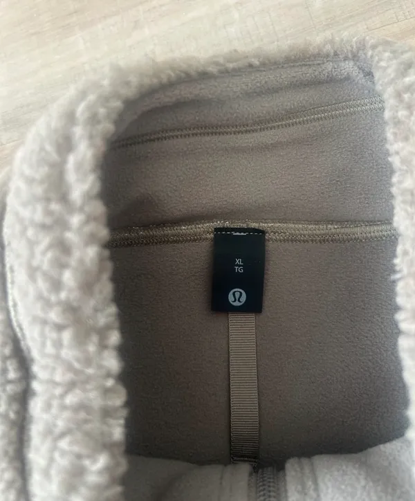 Lululemon Fleece Vest - Image 3